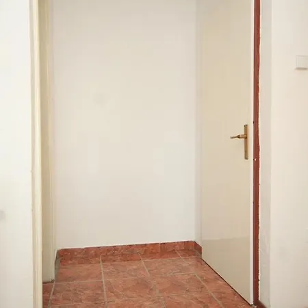 Studio Komiza 8911c Apartment *