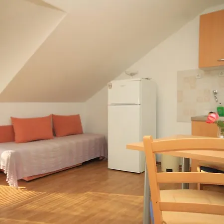 Studio Komiza 8911c Apartment *