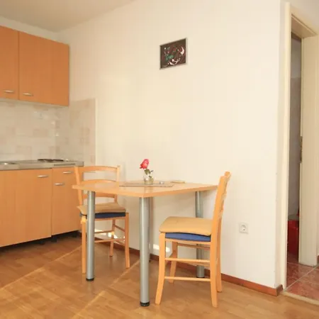 Διαμέρισμα Studio Komiza 8911c Βις